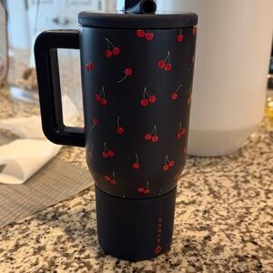 HydroJug Black Cherry Travel Mug